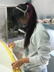 factory craft woman@